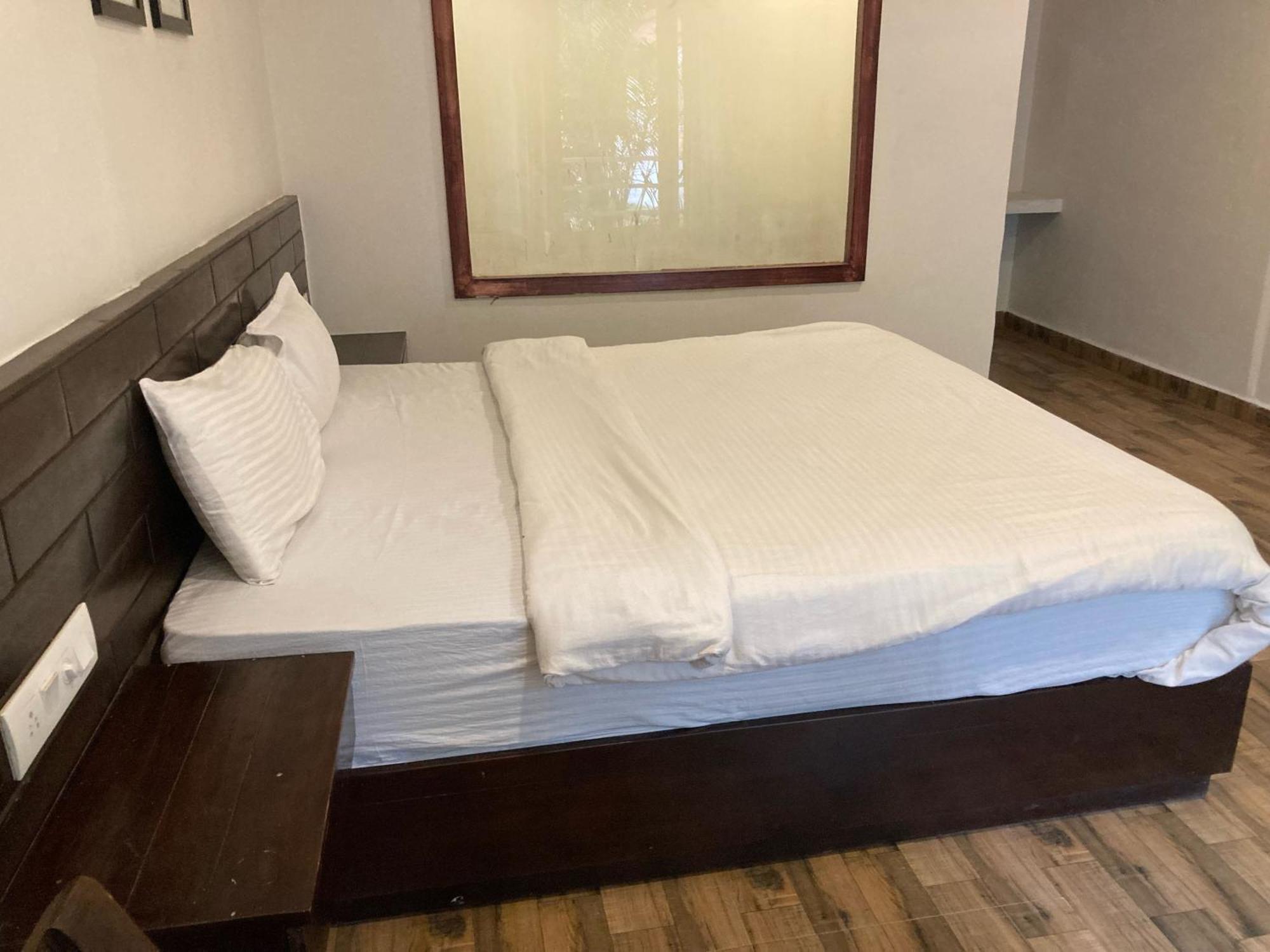 Hotel O Calangute Beach Resort Candolim Exteriör bild